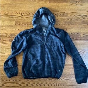 Vuori outdoor trainer shell camo